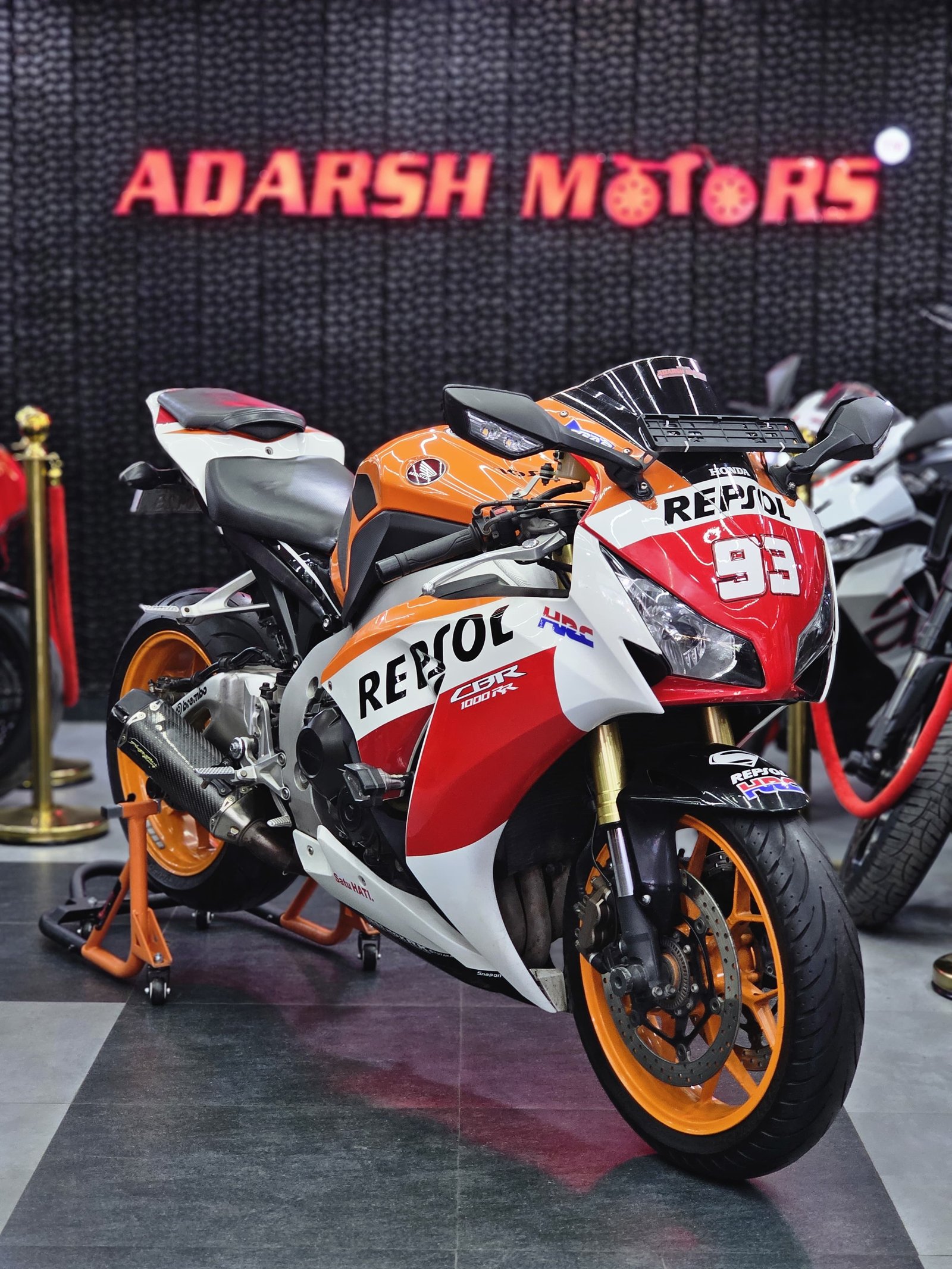 Honda CBR 1000RR Fire blade - Image 2