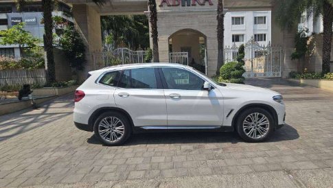 BMW X3 XDrive 20D Luxury Line - Image 2
