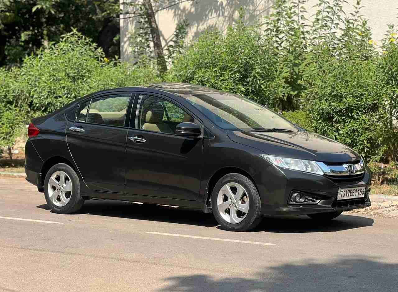 Honda CITY 1.5 VX (O) iVTECH - Image 2