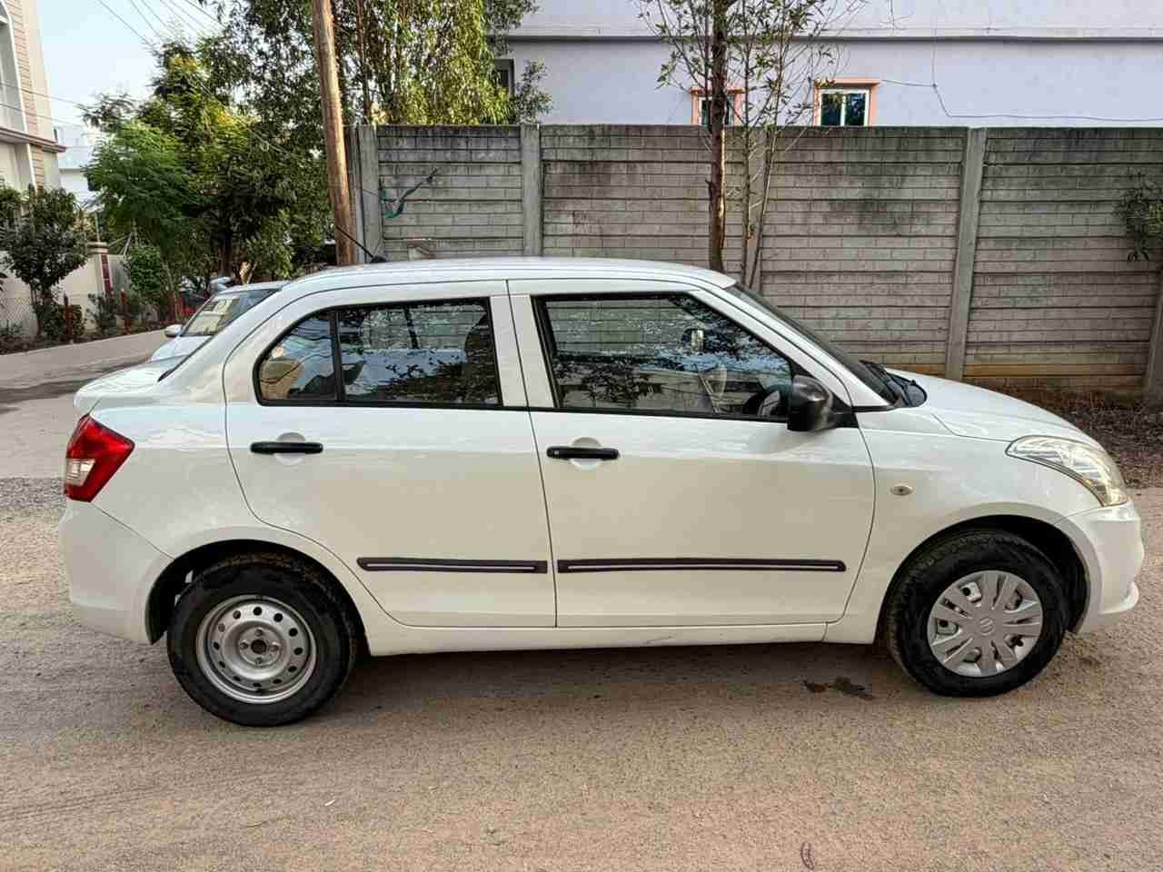 Maruti Suzuki Dzire Diesel - Image 2