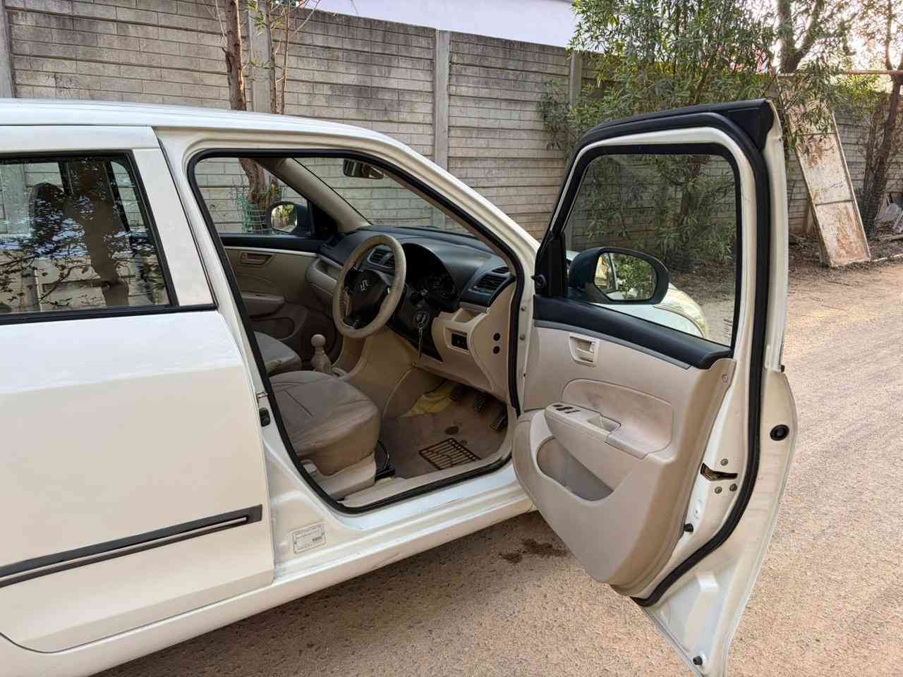 Maruti Suzuki Dzire Diesel - Image 3