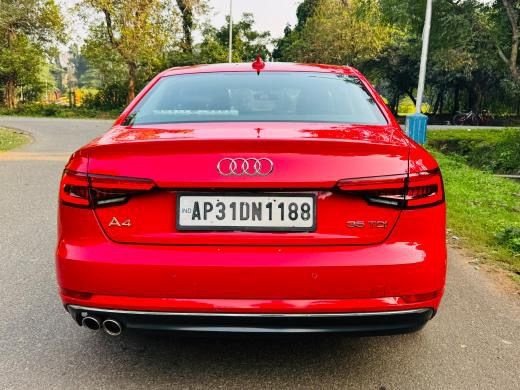 Audi A4 Premium TDi - Image 2