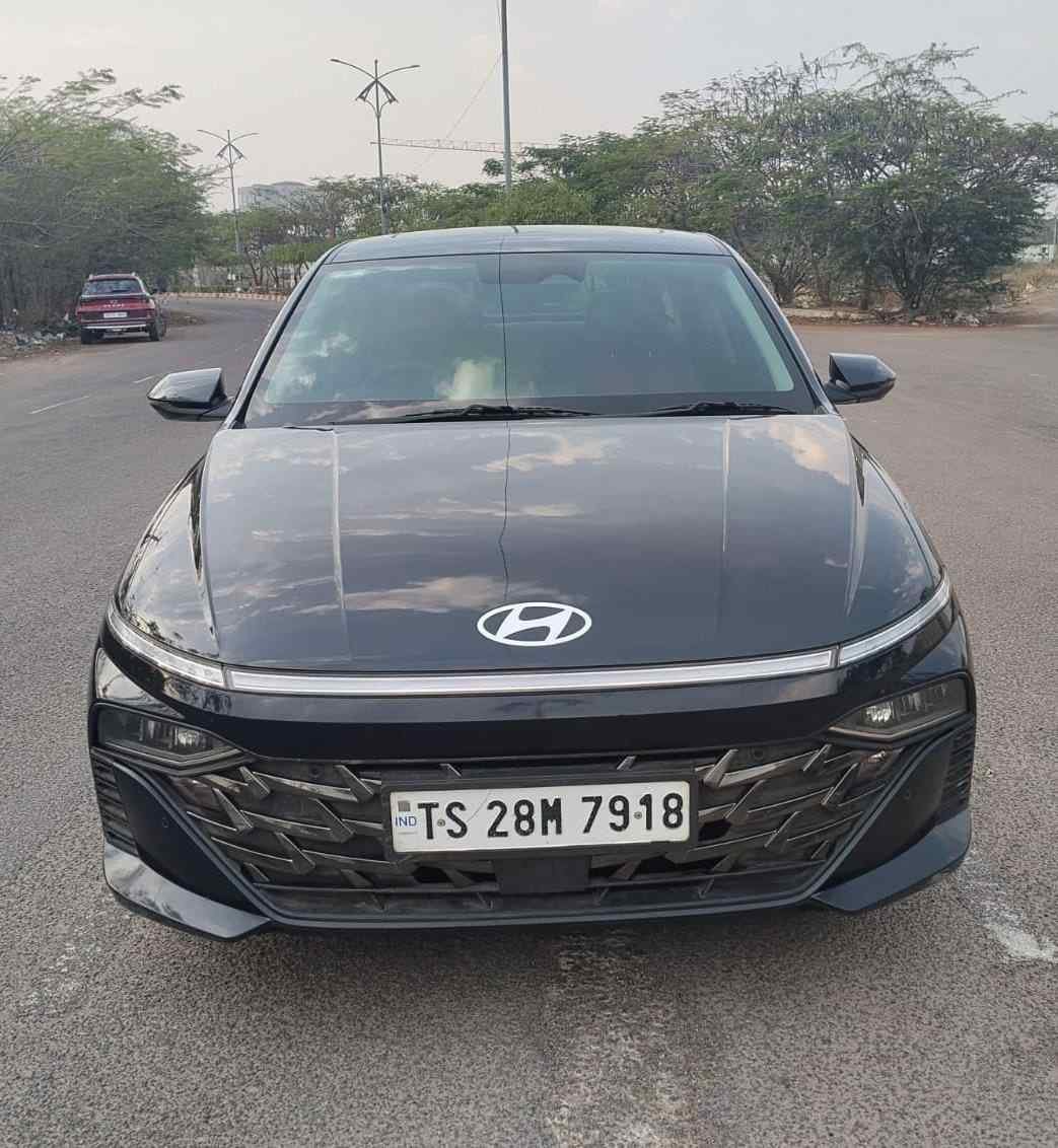 Hyundai Verna SX(O) Petrol Automatic