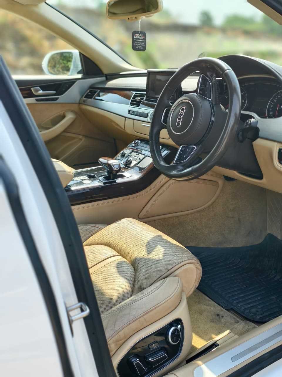 Audi A8L Business Class - Image 10
