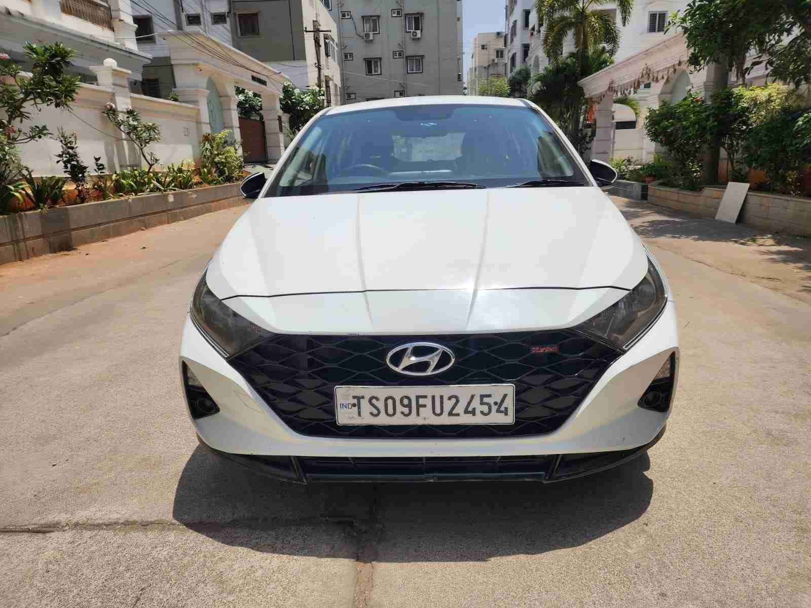 Hyundai i20 Sportz Petrol Automatic