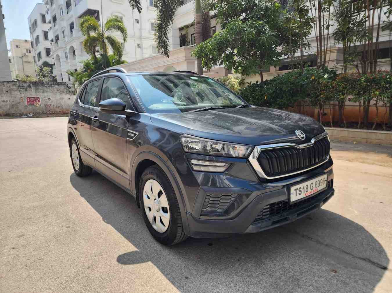 Skoda Kushaq Active Petrol Manual