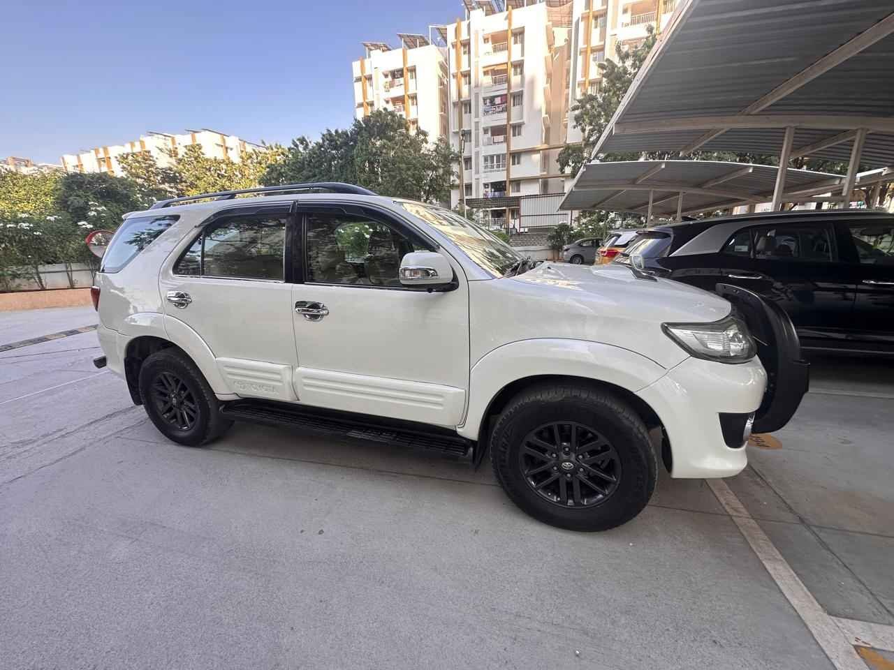 Toyota Fortuner Diesel Automatic - Image 2