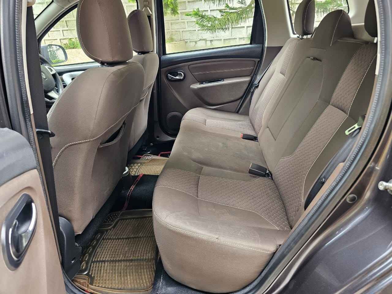 Renault Duster RXZ Diesel Automatic - Image 8