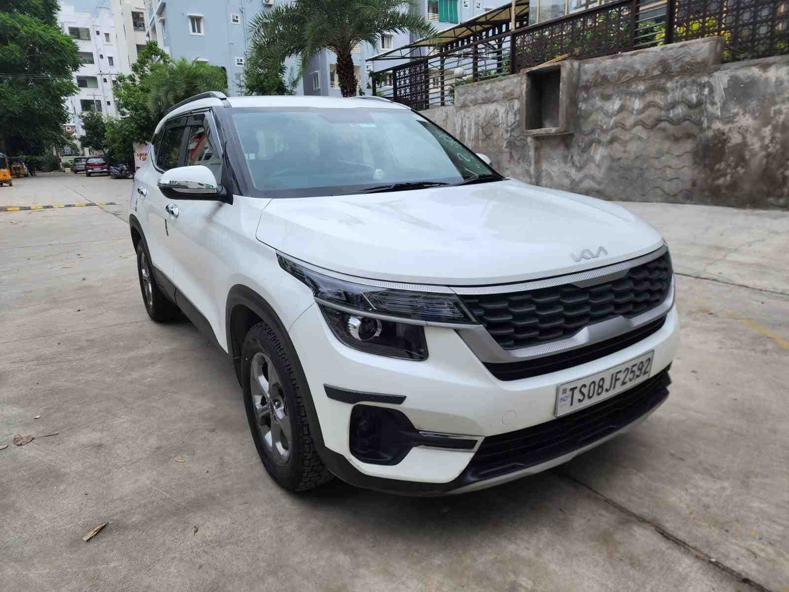 Kia Seltos HTK+ Petrol 2022 - Image 9
