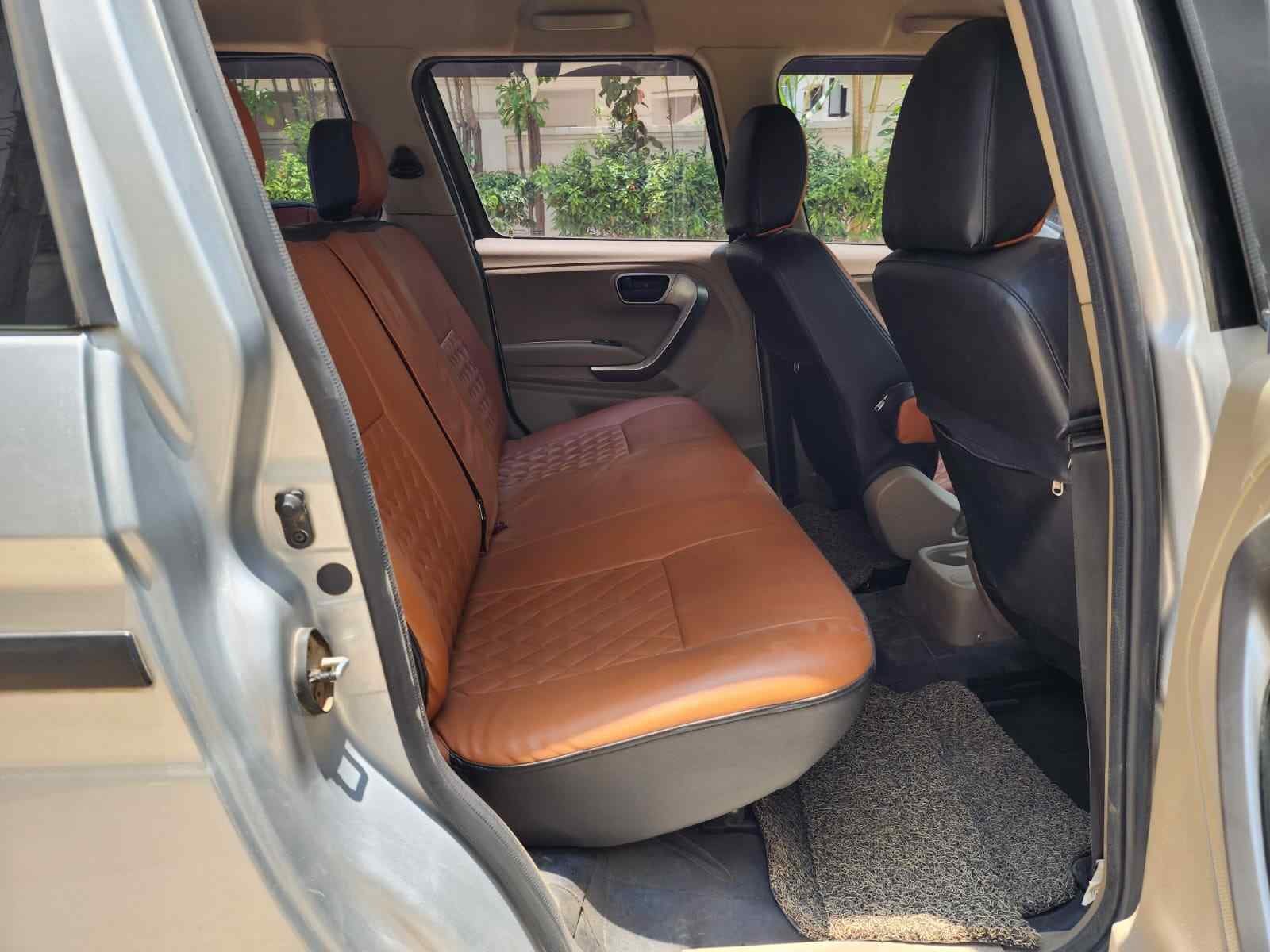 Bolero Neo N10 Diesel Manual - Image 5