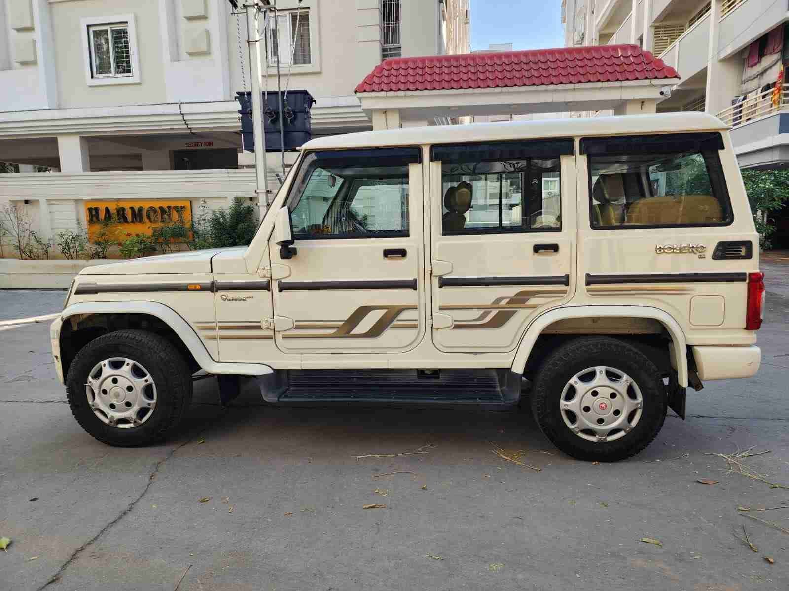 Bolero Classic B6 Diesel Manual - Image 3