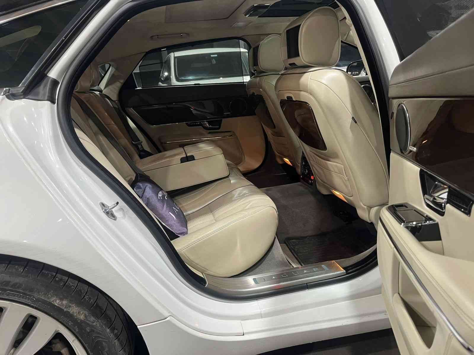 Jaguar XJL Diesel Automatic - Image 5