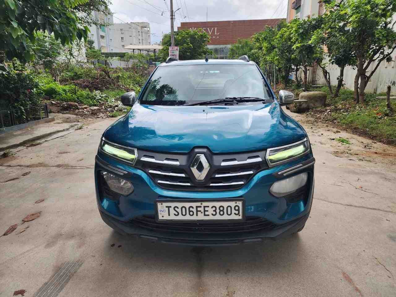 Renault Kwid RXT Petrol 2022 - Image 8