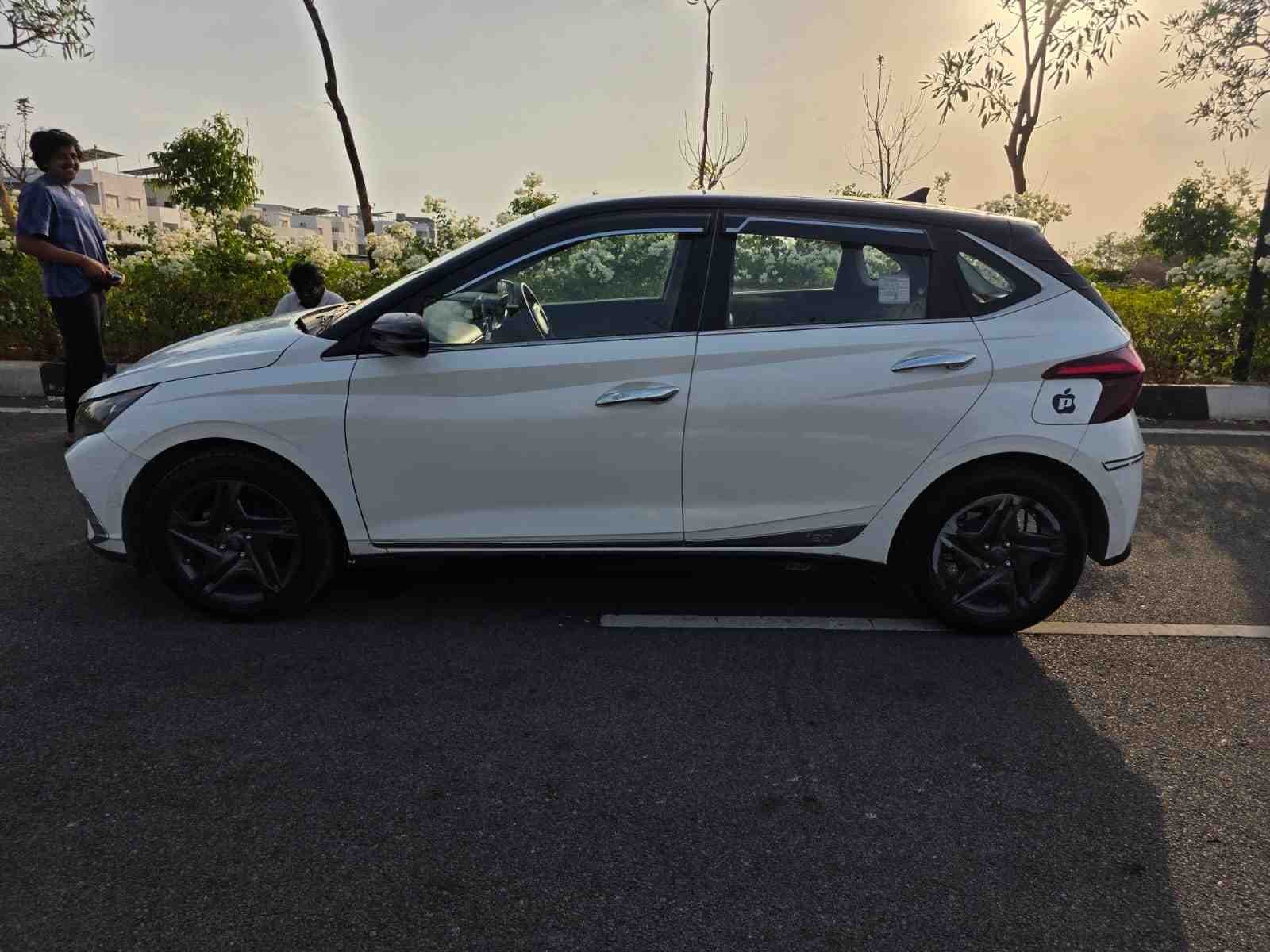 i20 Sportz Petrol Automatic - Image 9