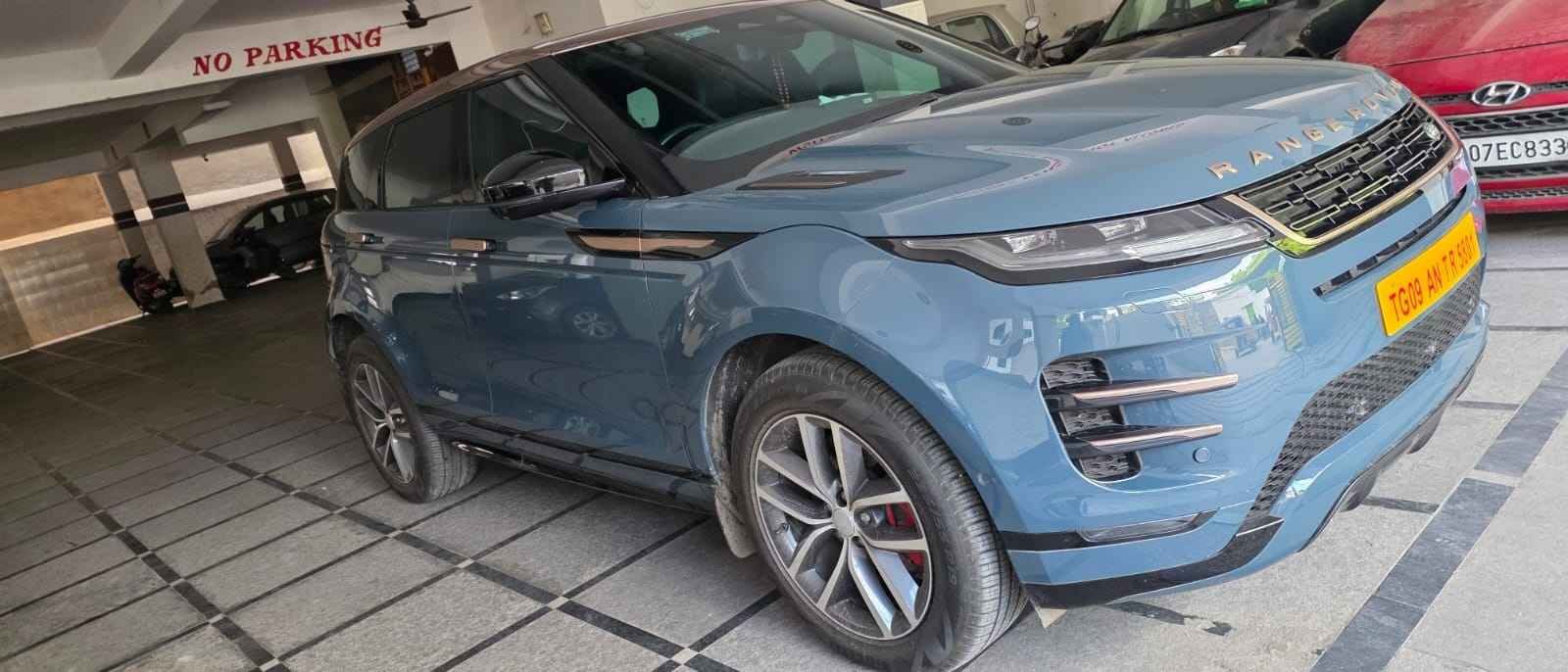 Range Rover Evoque 2025 - Image 9